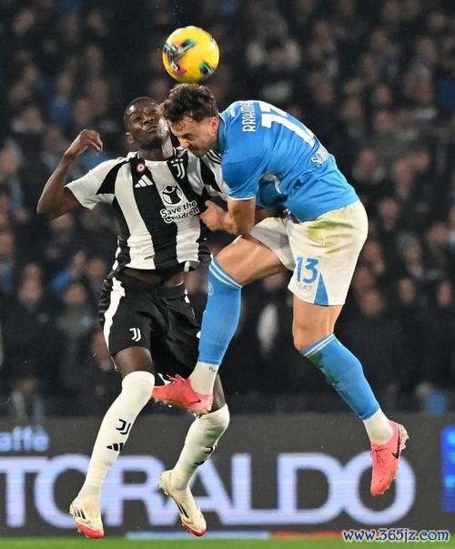 壹号娱乐 那不勒斯本季22轮已获53分 追平上赛季总积分