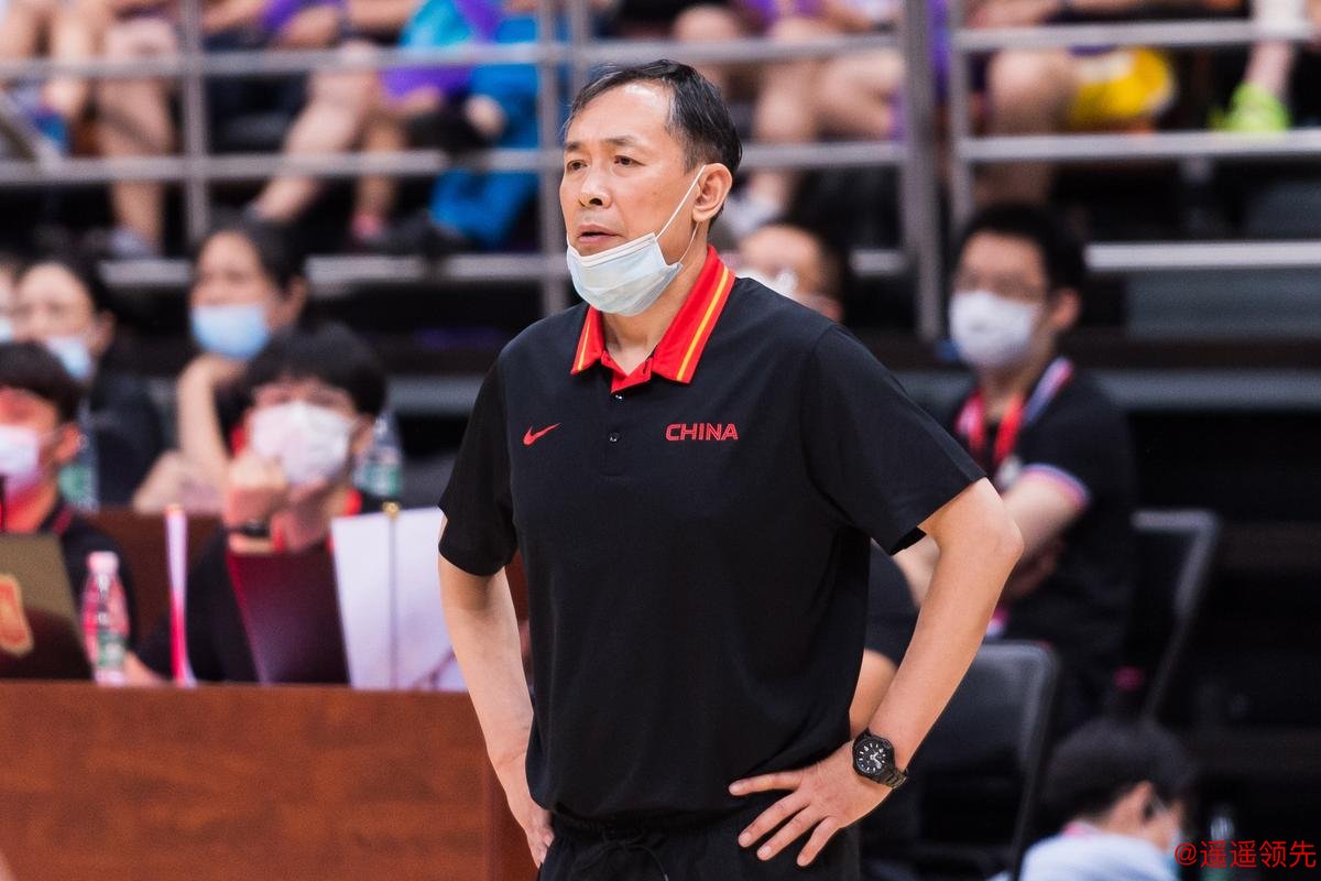 许利民：关键时刻方硕挺身而出未辜负教练组厚望 核心球员复出指日可待