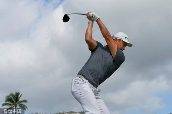 壹号娱乐下载 索尼赛第三轮中国双雄同组  李昊桐69杆窦泽成71杆